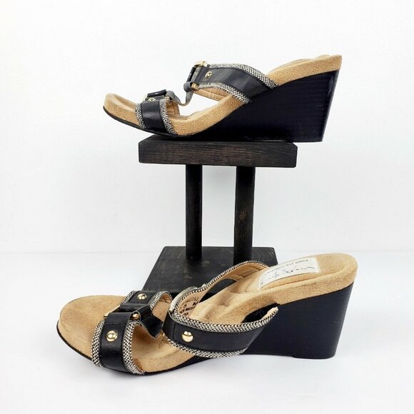 AJ Valenci Women's Black Buckle Wedge Sandals #902752 Sz 7.5M EUC - Picture 3 of 10